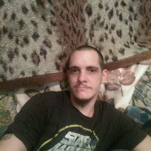 Meet your Posher, Dustin